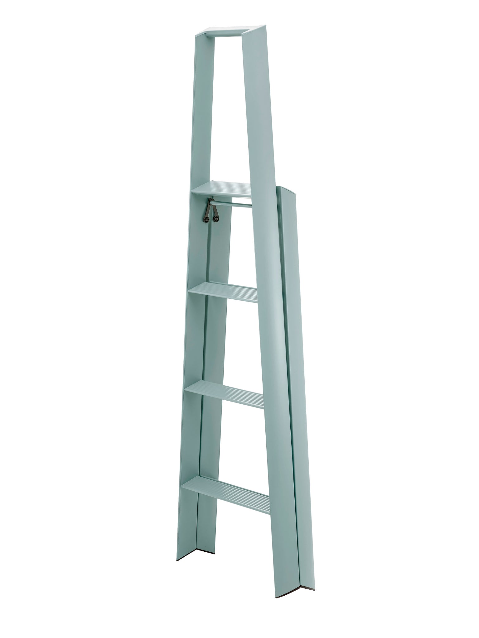 Opgevouwen Lucano 4-step ladder dusty mint – slank en rechtopstaand